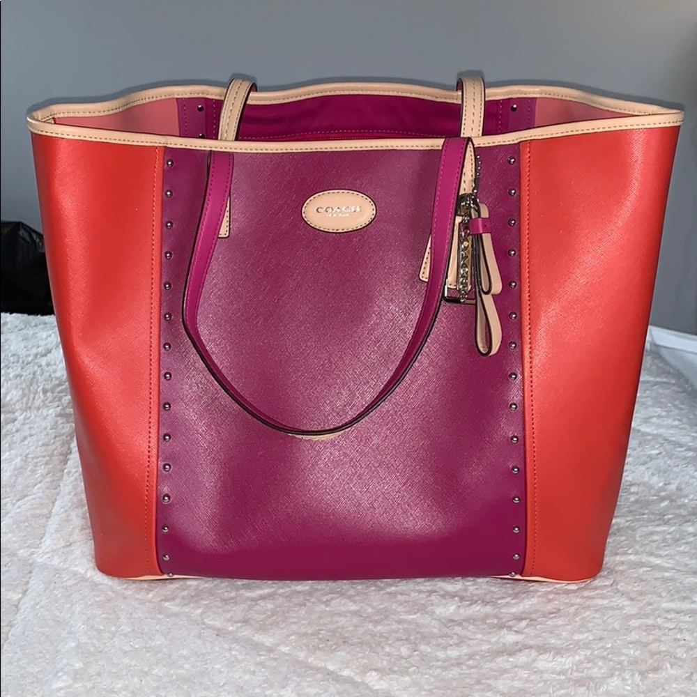 Coach tote bag!!